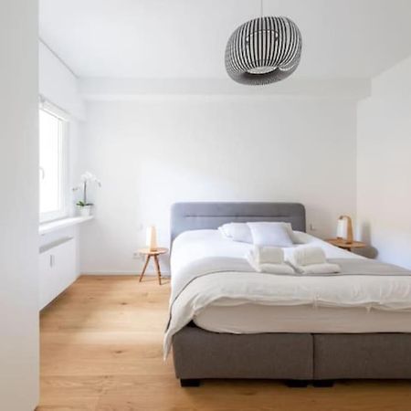 Wonderful Two Bedroom Apartment At Limpertsberg With Parking, Near Tram Luxemburg Exteriör bild